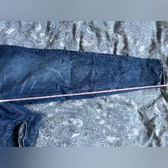 Mom Jeans - Picture 7 of 8